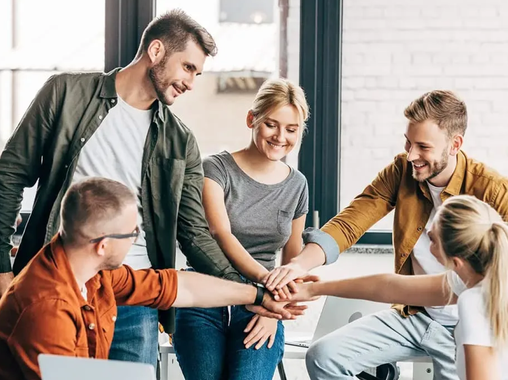 Токсичность против зарплаты: почти половина россиян готова уволиться из-за плохой атмосферы в коллективе