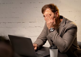 Каждый третий россиянин испытывает усталость от работы