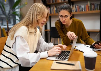 Число вакансий для стажёров в России выросло на 67% за год