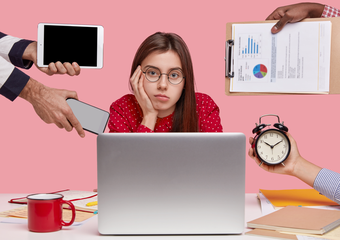 43% россиян регулярно выполняют не свои обязанности