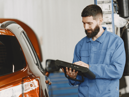 Спрос на специалистов автобизнеса вырос на 21% за год