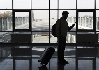 Эксперты ожидают возвращения большей части работающих за границей в Россию