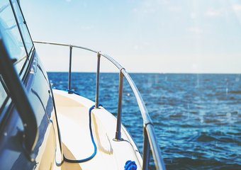 Рабы на галерах: члены экипажей суперъяхт рассказали о работе на миллиардеров