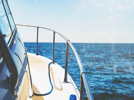 Рабы на галерах: члены экипажей суперъяхт рассказали о работе на миллиардеров