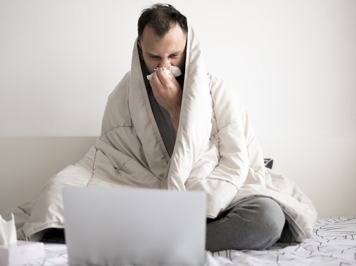 Работа на больничном — быть или не быть?