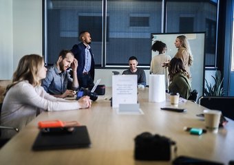 Больнее пандемии: как кризис 2022 года изменил рынок труда в России