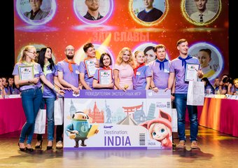 Больше, чем игры в «Ренессанс Кредит»