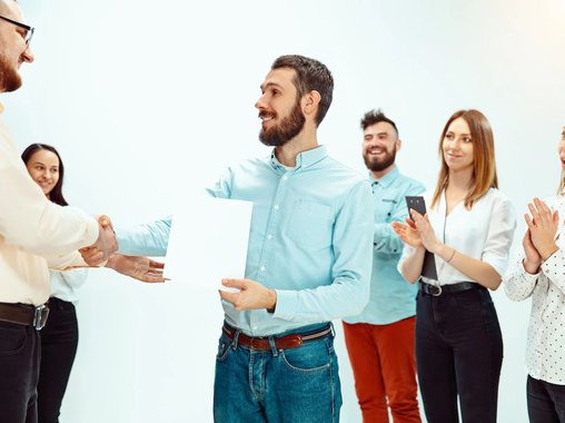 «Кандидатский» рынок: 5 способов привлечь внимание соискателя в 2023