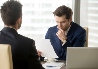 Stay-интервью вместо Exit: как понять, что ключевой сотрудник уйдет через 3 месяца, за 20 минут разговора — топики и красные флаги