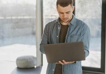 9,5% программистов крупных ИТ-компаний являются «сотрудниками-призраками»