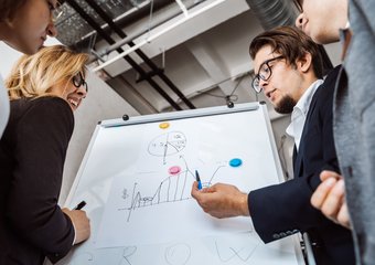Управление талантами в эпоху неопределенности: как строить планы на 5 лет, когда рынок меняется каждый месяц