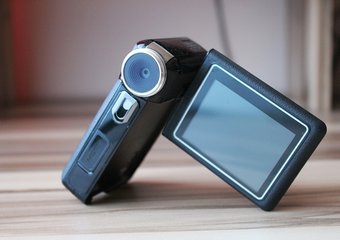 Как бюджетно обучить 50 тыс. человек