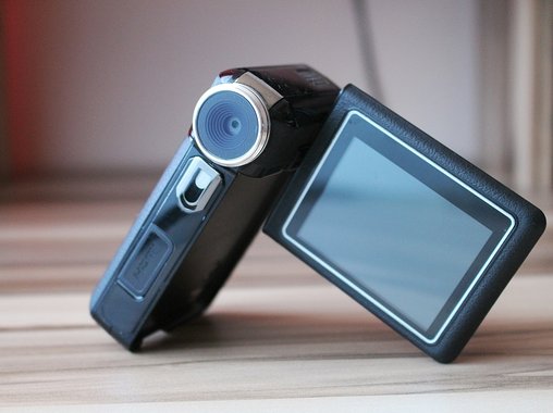 Как бюджетно обучить 50 тыс. человек