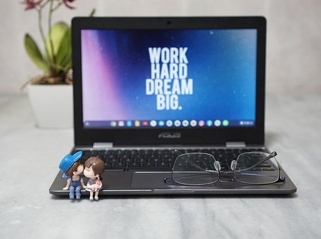 Почему в крупных западных компаниях запрещают заводить романы