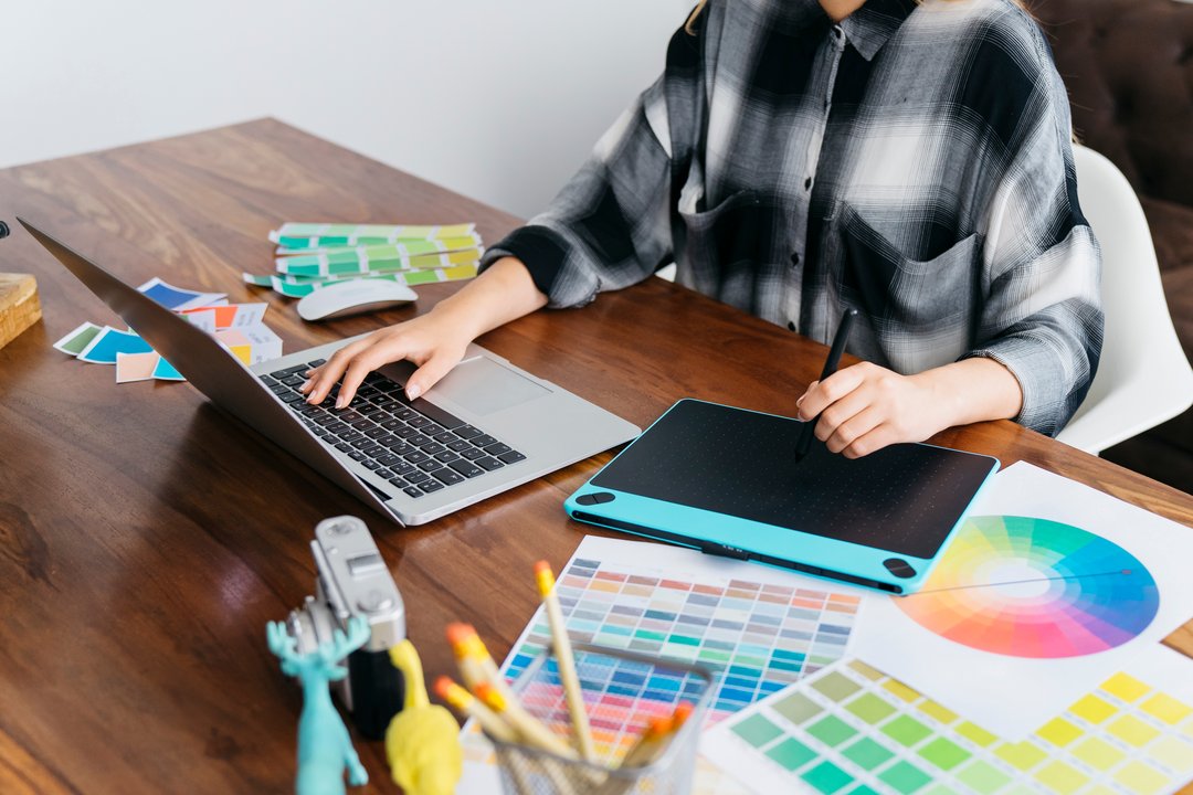 Сеть магазинов modi открывает вакансию дизайнера с зарплатой полтора миллиона рублей