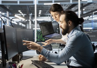 Почти половина ИТ-специалистов в России активно развивает личный бренд