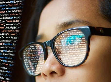 Дипломы в архив? Выпускники вузов в ИТ-сфере меняют критерии оценки