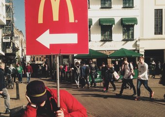 До конца года Макдоналдс в России планирует нанять более 6 000 новых сотрудников