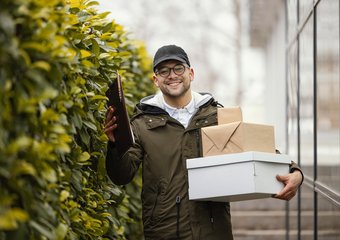 Профессия курьера становится всё более привлекательной для молодёжи