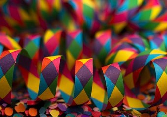 Есть ли в вашей компании новогодний корпоратив и как он проводится?