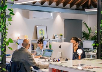 Нужен ли работникам дополнительный выходной?