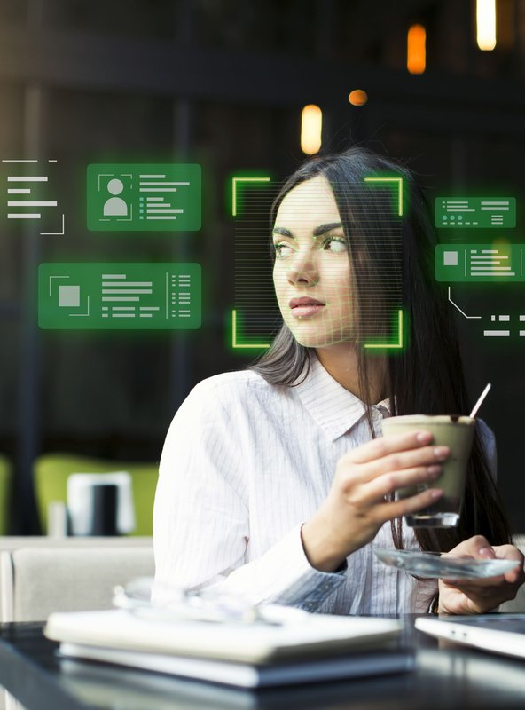 Использование ИИ для обучения и контроля персонала