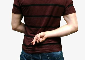 Фальшивые отчеты и 7 других документов-подделок: как распознать