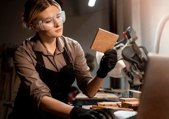 Рекрутеры назвали самые необычные профессии 2023 года