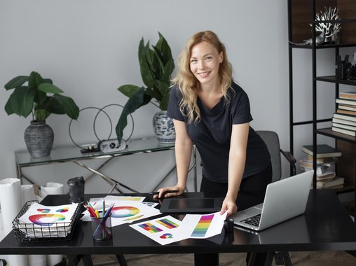 Эксперты назвали отрасли, активно ищущие дизайнеров