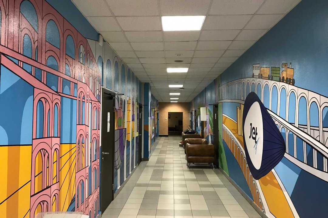 Офис «Инфосистемы Джет» разрисовали популярные стрит-арт-художники