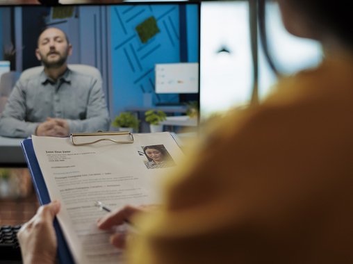 Ложь в резюме: как вычислить, что делать, а когда закрыть глаза