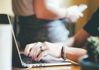 FriendWork расскажет, как оптимизировать рекрутинг в условиях экономии бюджета компании на подбор персонала