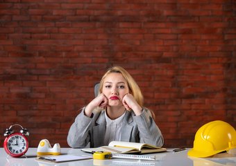 Почти половина топ-менеджеров России могут сменить работу в 2025 году