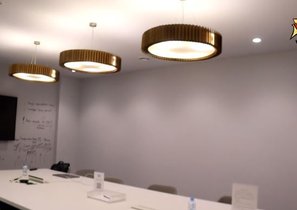 Функциональность и лаконичность в космосе: новый офис сервиса Работа.ру