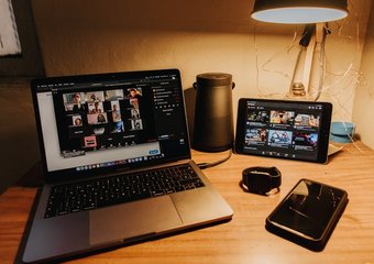 Google заблокировал сотрудникам доступ к Zoom