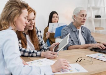 Каждая пятая компания в РФ оказывает помощь сотрудникам-пенсионерам