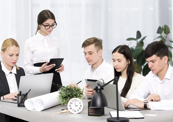 Имя против условий: 81% россиян предпочитают работать в известных компаниях