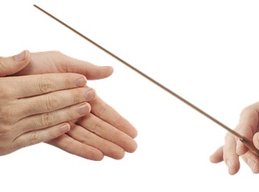 Диктат или либерализм: как дирижировать субординацией