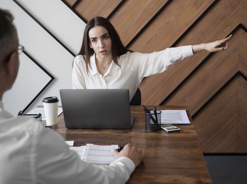 Эксперт Котлярова разъяснила, когда курение на рабочем месте может привести к увольнению