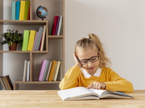 Х5 выпустила детскую книгу о профессиях