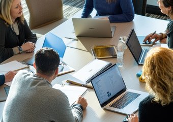 Человек как конкурентное преимущество: три навыка, за которые платят в 2026 году