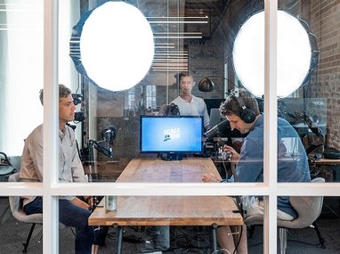 Илон Маск отменил формат удаленной работы в Twitter: сотрудники должны быть в офисе 40 часов в неделю