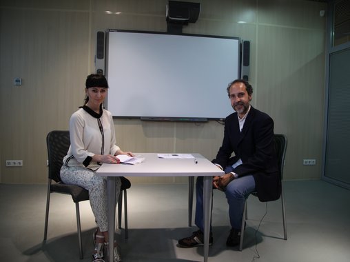 Век живи – век коучись