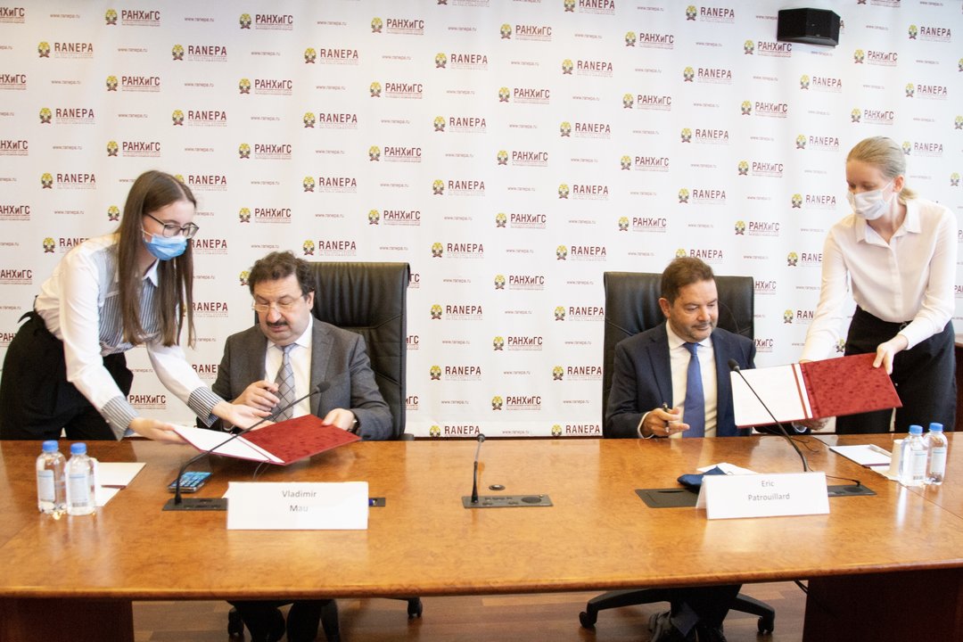 Pfizer и РАНХиГС подписали соглашение о стратегическом сотрудничестве