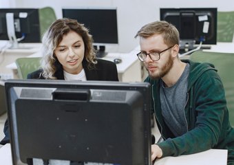 Более 28% российских компаний избегают слишком квалифицированных специалистов