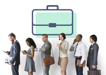 Как автоматизация помогает в поисках уникальных специалистов