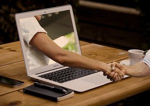 Как найти 300 деловых контактов за неделю