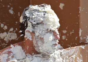 Юмор со сливками, или Как разоружить свирепое начальство