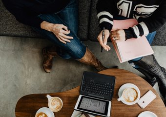 Как оформлять срочный договор или стажировку для студентов и выпускников?