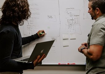 Как поддержать персонал в период постоянных изменений в обществе: рекомендации психолога